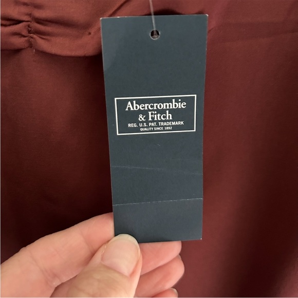 🌷 Abercrombie & Fitch Rust Cropped Tank Top Size XS NWT - Picture 7 of 10